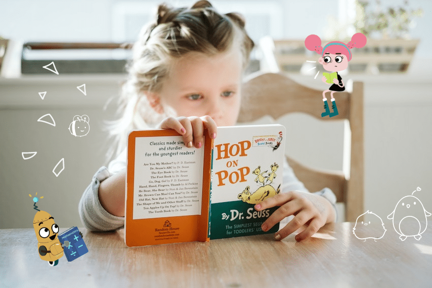 Enfant Avec Livre Petit Garçon Lire Un Livre Couché Dessin Animé